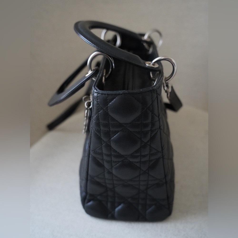 Dior Lady Bag Lambskin Medium Size - Picture 6 of 7